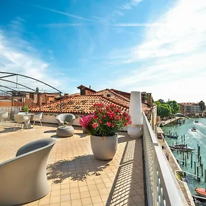 Venetian Palace R&r Apartment Venedig