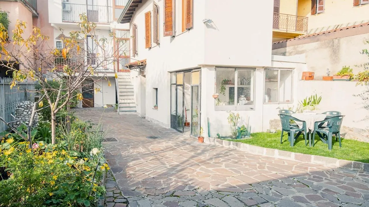 La Casa Di Nonna Agnese - Italian Homing Appartement Padenghe sul Garda 0*,  Italië